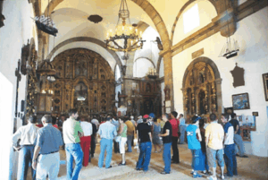 4-Interior do Santuario da Barca-Xesus Bua